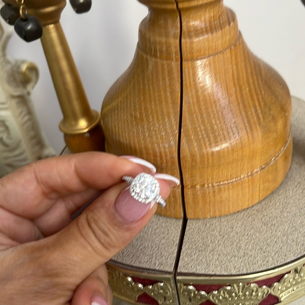 New 2ct Round cut Moissanite Engagement Ring 925 Sterling Silver size 6 7 8 9 10 - Picture 10 of 12